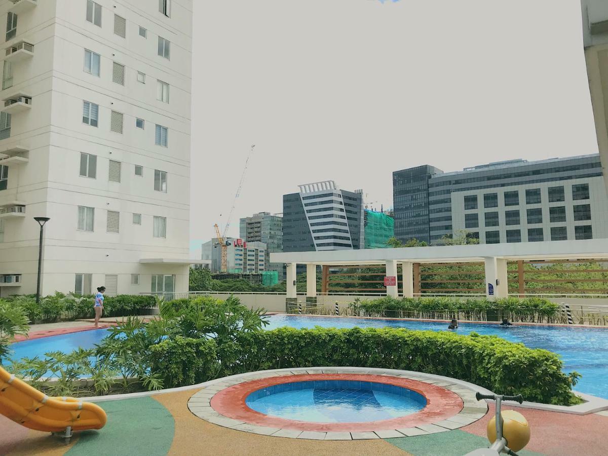 One- Bedroom Avida Cebu Tower 1 It Park Buitenkant foto