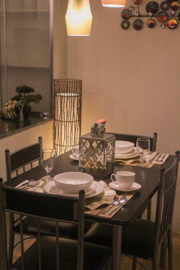 One- Bedroom Avida Cebu Tower 1 It Park Buitenkant foto